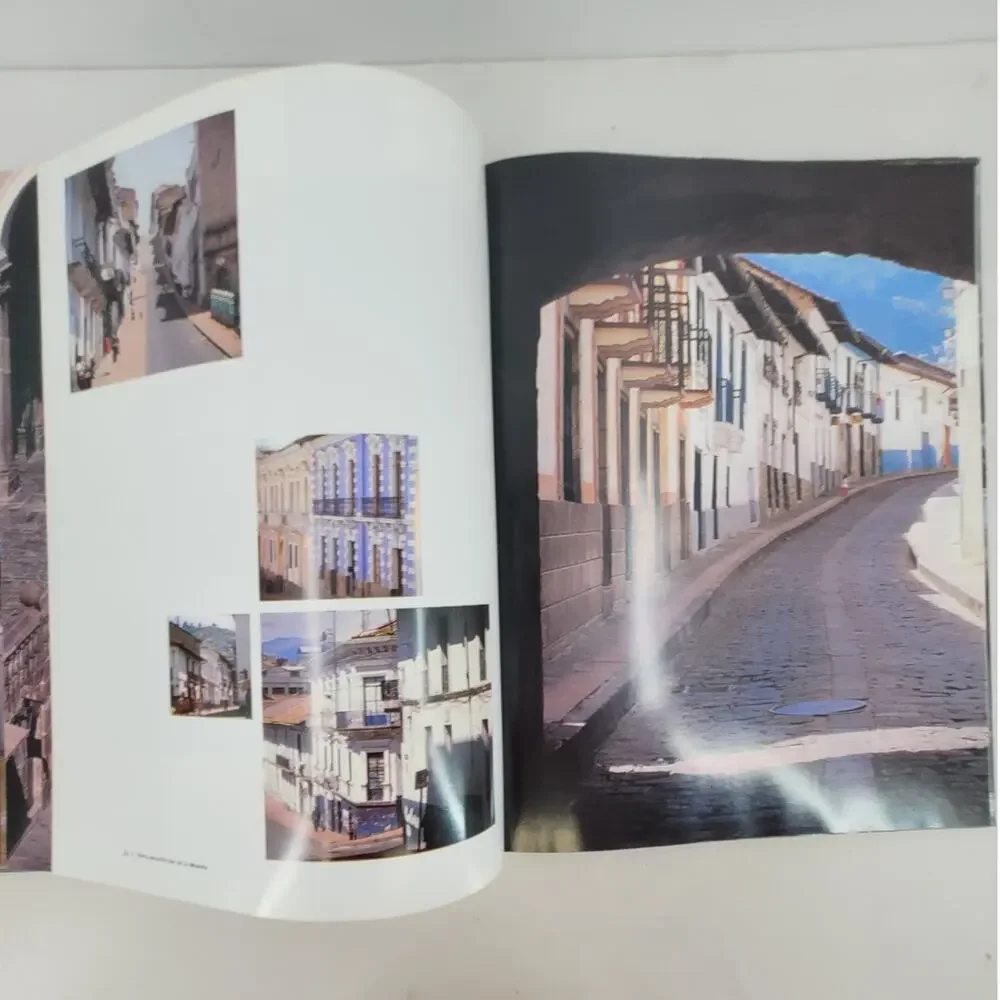 Quito Arquitectura De La Memoria Hardcover Architecture‎ Book Thoughtful